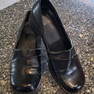 Mootsies Tootsies Black shoes